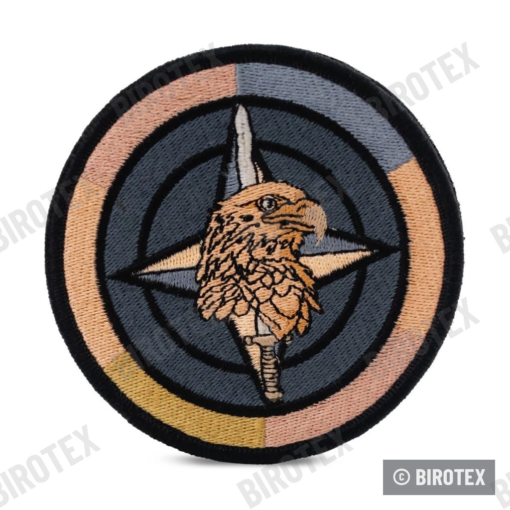 Parche bordado Aigle, tonos desierto