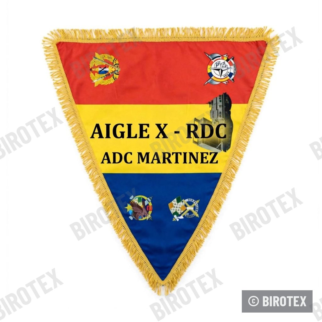 Banderín triangular Aigle X, RDC