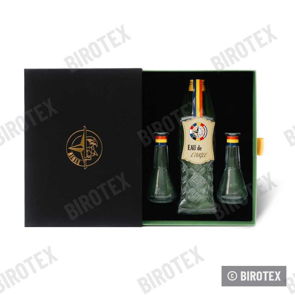 Set cadou cu sticlă și pahare Eau de l’Aigle